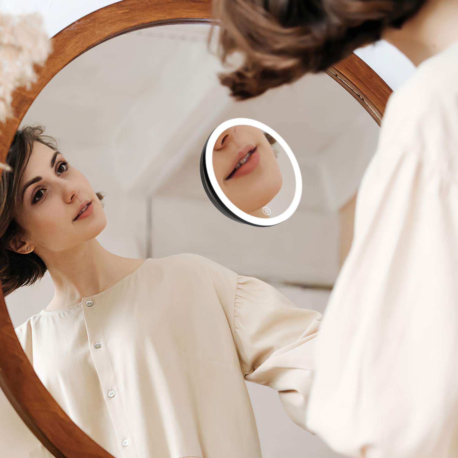 30X Magnifying Mirror With Light 3 Colors Dimmable Brightness Included Tweezer Scissor
Travel Magnifying Makeup Mirror with Suction Cup 360° Adjusta - Image 4